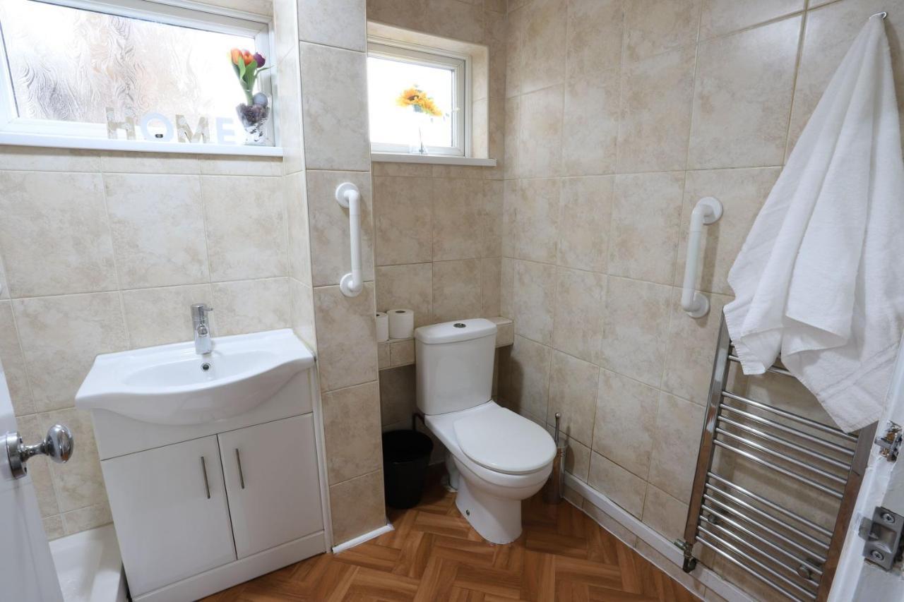 B'Ham Nec/Airport/Hs2 Short Stay Бирмингем Экстерьер фото